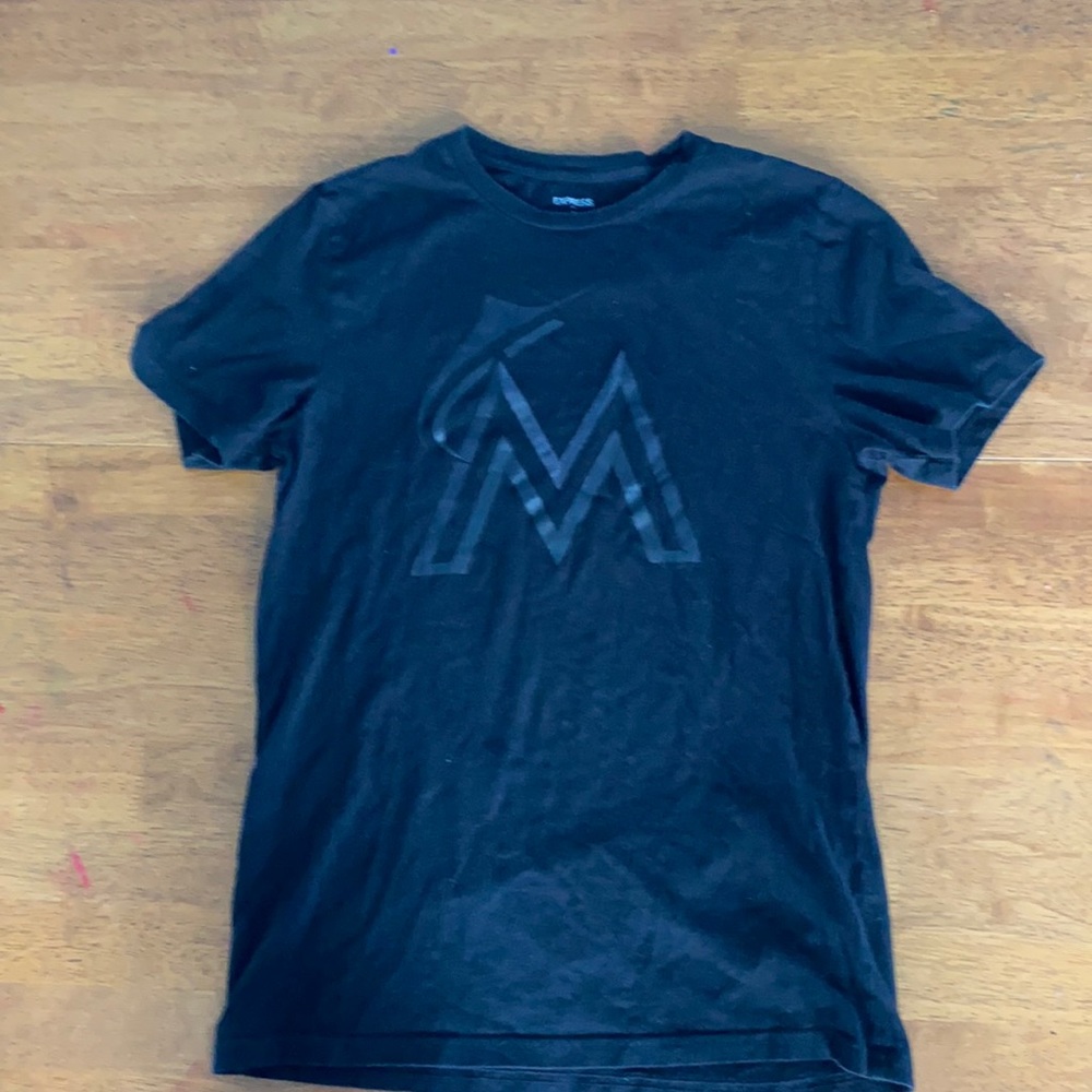 Miami Marlins tee shirt